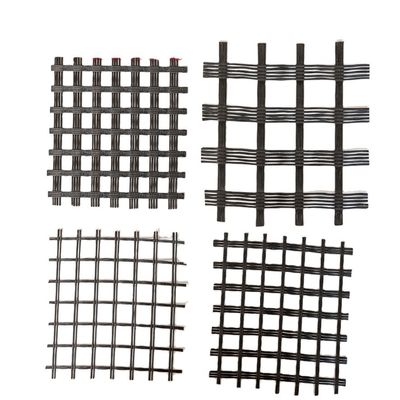 Alta resistencia a la tracción Poliéster PVC Biasaxial Geogrid Diseño tradicional para la industria