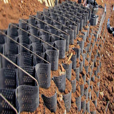 330 mm-1000 mm Distancia de soldadura Geocella HDPE para protección contra pendientes Diseño de panal de miel