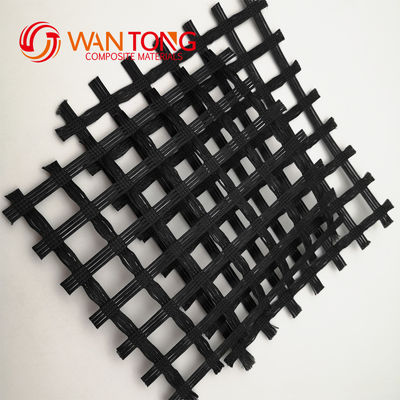 Alta resistencia a la tracción Poliéster PVC Biasaxial Geogrid Diseño tradicional para la industria