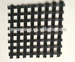 Poliéster Geogrid para la construcción de carreteras Fortalecer terraplenes y muros de pendiente
