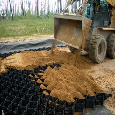 Geocelo amarillo para el refuerzo mejorado de grava y la construcción de muros de contención