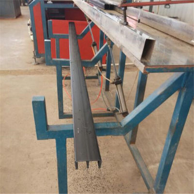 Método de extrusión E Bloqueo que garantiza una fuerte unión para la geomembrana de incrustación de hormigón