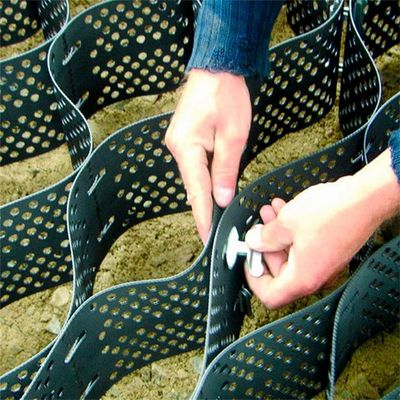 Geocell HDPE de 2 m de ancho para estabilización del suelo Paredes de contención Durables y duraderas