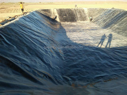 Geomembrana lisa HDPE Represa Tanque de pescado Agricultura Estanque de recubrimiento Geomembranas 1mm 2mm