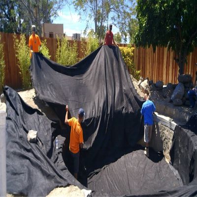 Geotextil no tejido de polipropileno para la construcción de carreteras en color gris