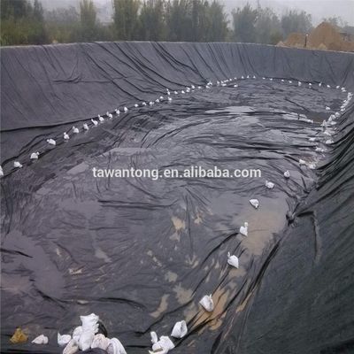 Geomembrana de HDPE de 1 mm 1,2 mm 1,5 mm para presas o lagos artificiales Negro Verde Azul Blanco