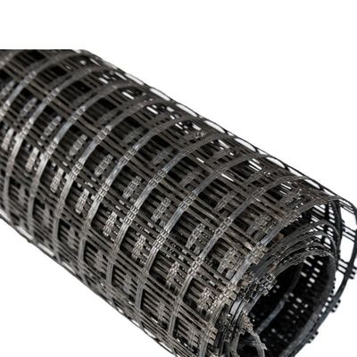 Geogrid uniaxial de poliéster blanco con revestimiento de PVC 30kn/M-1000kn/M en diseño chino