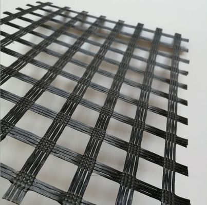50-50kn Polyester Geogrid/ PET Geogrid para el refuerzo de las orillas de los ríos Aplicación en el lecho de la carretera