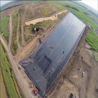 Ancho de 2m-8m Geomembrana de HDPE agrícola de piscifactoría de estanque para alta flexibilidad