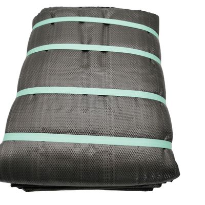 Estilo de diseño Línea verde Negro Plástico PP Tejido Geotextil Alfombra contra malezas para paisaje longitud personalizada