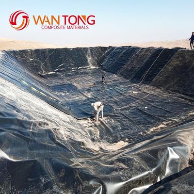 Ancho personalizado Revestimiento de geomembrana de HDPE impermeable negro 1 mm para tanque de piscifactoría