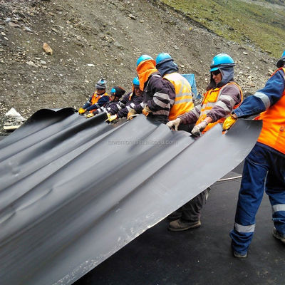 Geomembrana de HDPE texturizada de doble cara con revestimiento de presa anti filtración de 2,0 mm de espesor