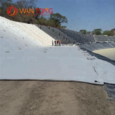 Revestimiento de arcilla sintética impermeable Revestimiento de HDPE con membrana de bentonita de vertederos de desechos