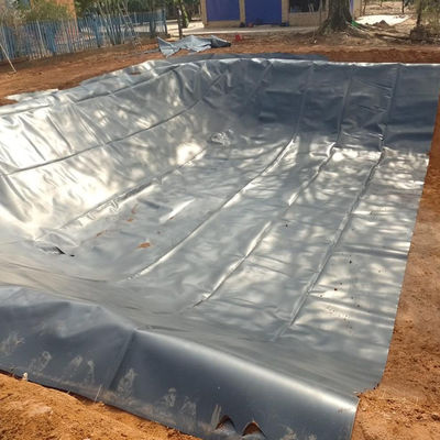 Proyecto de estanque de peces de la presa de Kenia Geomembrana de HDPE de 500 micras con el estándar GB/ASTM GRI-GM13