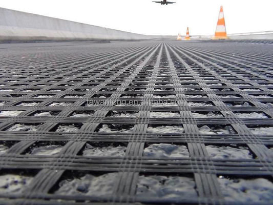 Rejilla de malla de fibra de vidrio Rejilla geográfica de fibra de vidrio para el fortalecimiento de carreteras de suelo blando en negro