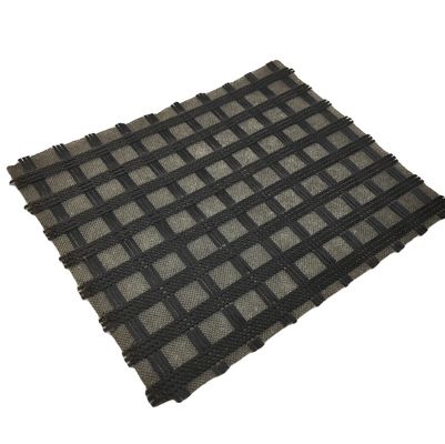 Refuerzo de carreteras 100-100kn Fibra de vidrio Geogrid Compuesto con 50g de tejido no tejido