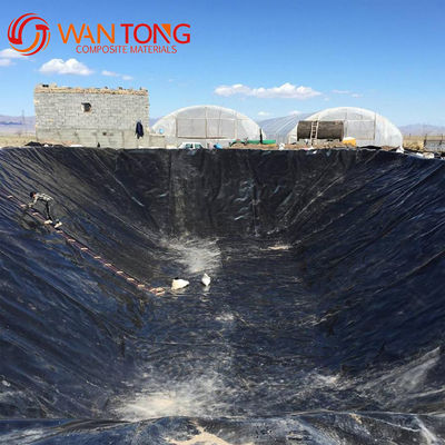Geomembrana para cubrir estanques de piscifactorías en HDPE blanco y negro para la protección del medio ambiente
