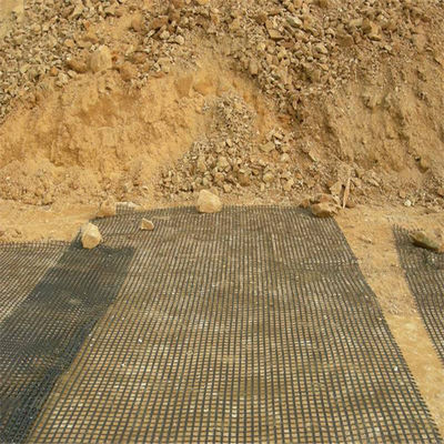 Estabilizador del suelo de la carretera plástico esencial de PP Biaxal Geogrid con tamaño de malla de 25,4 * 25,4 mm