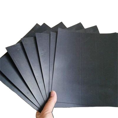 Geomembrana de HDPE de ancho personalizado de 1,5 mm para el revestimiento de estanques de estilo de diseño chino en la parte inferior