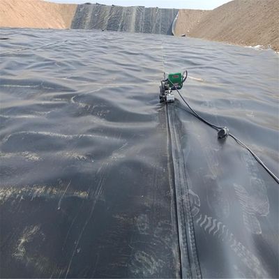 Taller de geomembrana de superficies ásperas HDPE Soplado de película de 1,0 mm para revestimiento de presas impermeables
