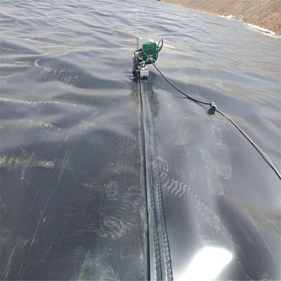 Liner de geomembrana de HDPE negro 1 mm para estanques agrícolas Impermeable 0,5 mm 0,75 mm 1,5 mm