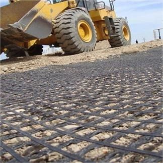 Refuerzo de la rejilla geográfica de poliéster blanco para la estabilización del suelo en ingeniería civil