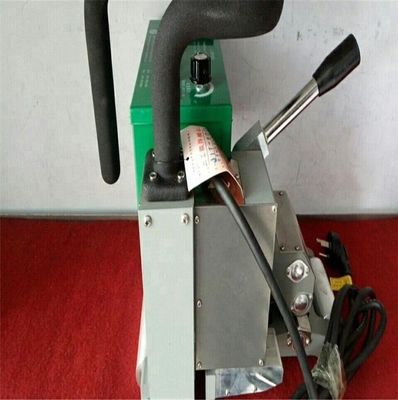 1800W PVC HDPE LDPE EVA Ecb PP Geomembrana Máquina de soldadura de cuña caliente con capacidad de 13 kg