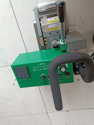 1800W PVC HDPE LDPE EVA Ecb PP Geomembrana Máquina de soldadura de cuña caliente con capacidad de 13 kg