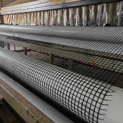 Geogrilla de fibra de vidrio de alta resistencia para muros de pendiente de suelo refuerzo longitud 50-200m