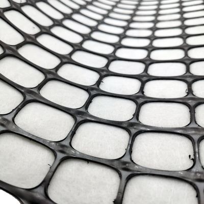 1-6m Ancho 30kn Plástico PP Biaxal Geogrid Geotextil compuesto para la construcción de carreteras