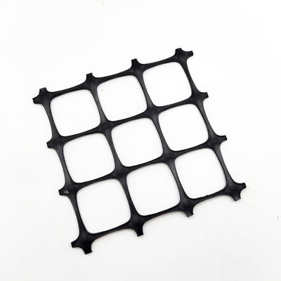 1-6m de ancho Negro No tejido Pet Geotextil Compuesto PP Plástico 25kn Biaxal Geogrid para el refuerzo de la carretera Vender
