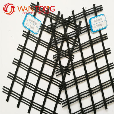 Geogrid de malla de fibra de vidrio de 80kn para solidificación del suelo de la carretera en poliéster biaxial
