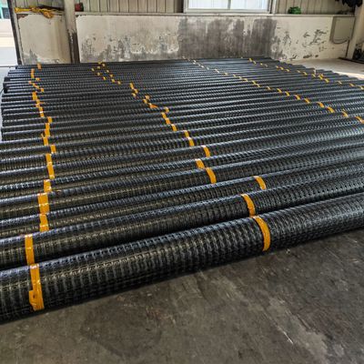 Instalación en el sitio Alta resistencia 30kN/m PP Biaxal Geogrid para la estabilización de la calzada