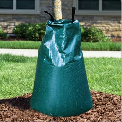 Bolsa de riego por goteo con capacidad de 75L de lonas de PVC para regar árboles de 650g