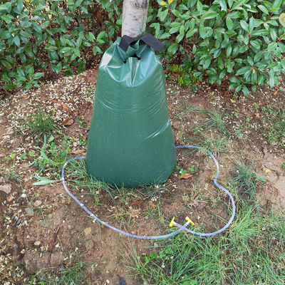 Bolsa de riego de liberación lenta con dos tuberías de drenaje 20 galones de PVC Bolsa de agua de árbol 500gm