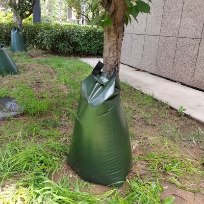 15-25 galones de liberación lenta Bolsa de plástico para regar árboles para un riego eficaz